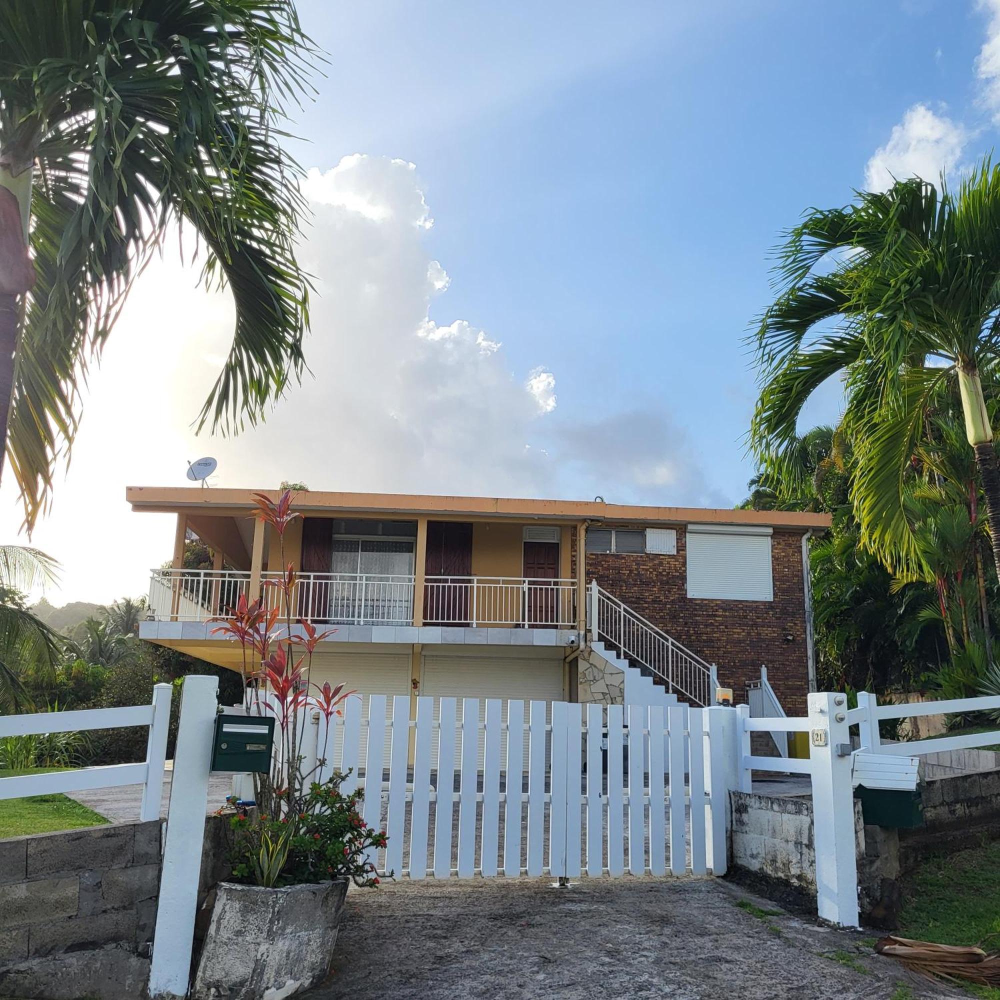 La Bourgeoisie Creole Apartment Grande Savane Exterior foto